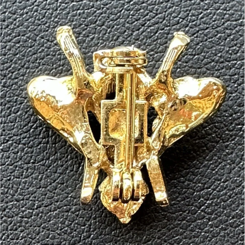 VTG Bumble Bee Pin Brooch 0.625 Inch Gold Tone Baby Pearl Red Rhinestones‎ Eyes